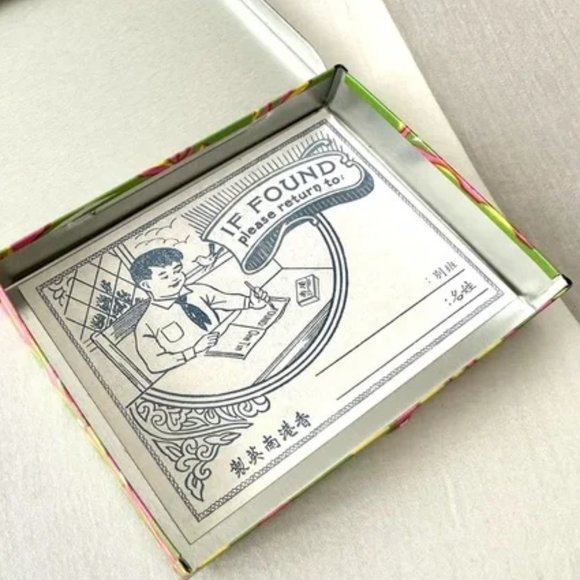 SOLD - Blue Q "Field Trip" Tin Box - Picture 3 of 4